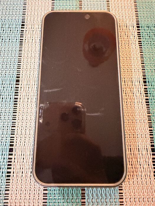 Iphone 16 bleu 256 gb