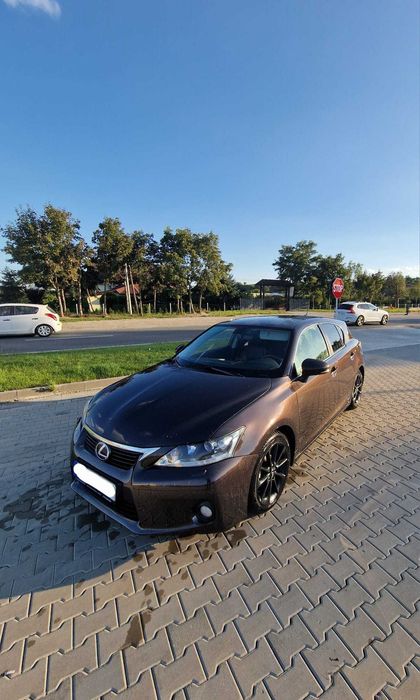 Lexus CT 200h Hybrid