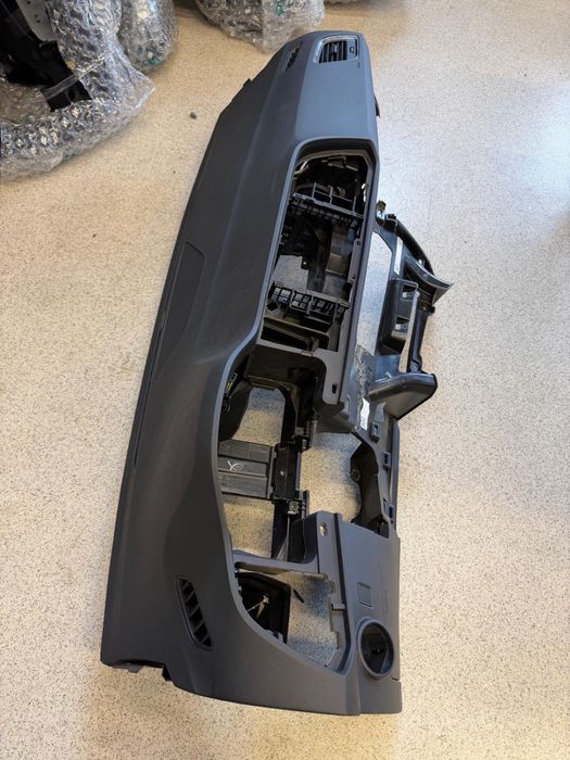 Plansa bord seat ateca