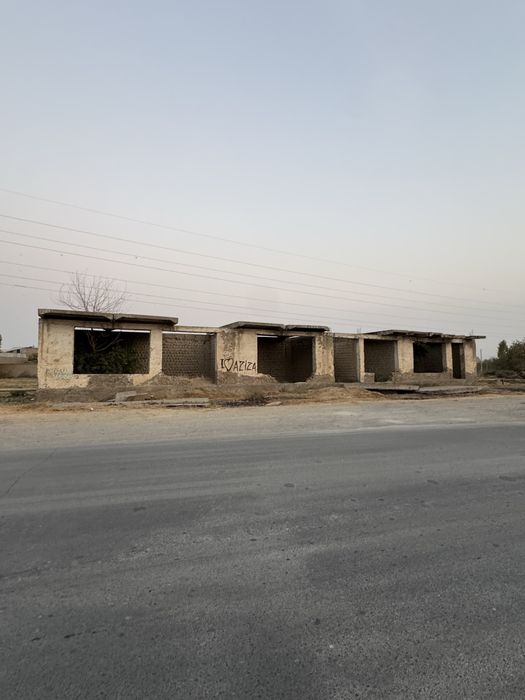 Toqchiliqda umumiy maydoni 150 kv li dukon