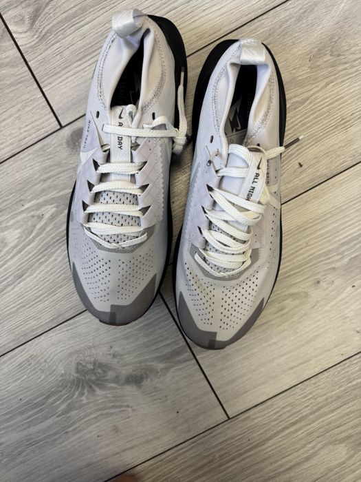 Adidasi nike zoomx nr 42.5 si 43, 44