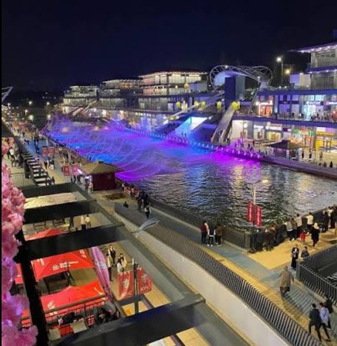 Аренда Помещения "Seoul  Mun" 24 м2 высота потолков: 6 м, терраса 12 м