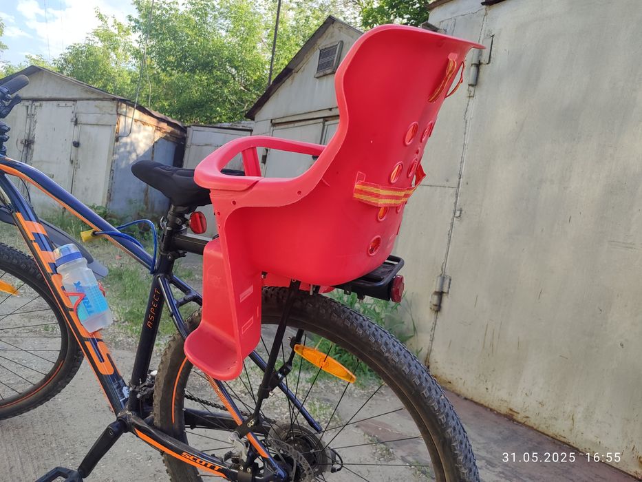 Продам детское кресло