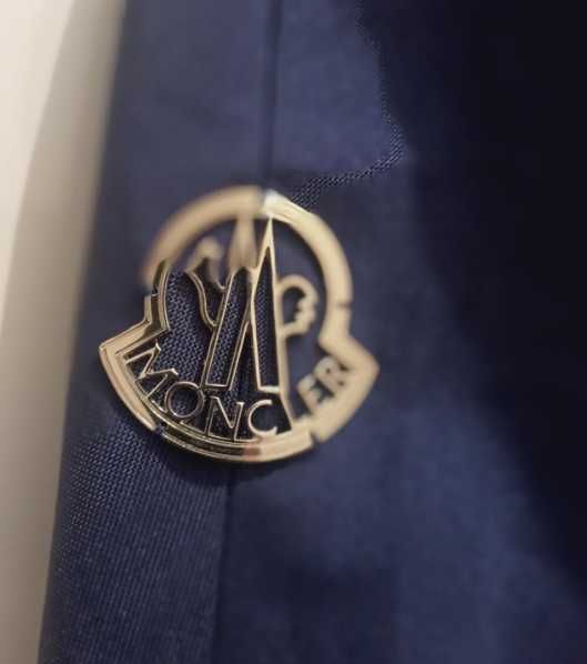 Оригинално дамско яке Moncler