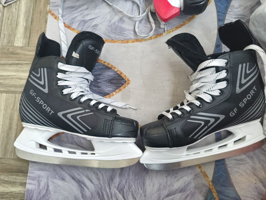 Коньки 43 размер