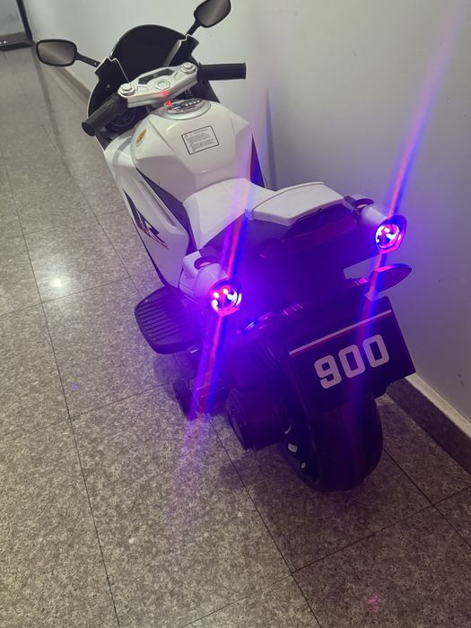 Motocicleta pentru copii ca noua