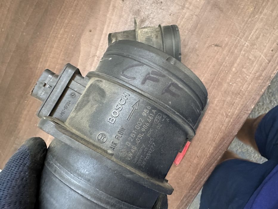 Debitmetru passat b7 cc tiguan audi a4 a5 a6 q5 2.0tdi cgl cff cjc