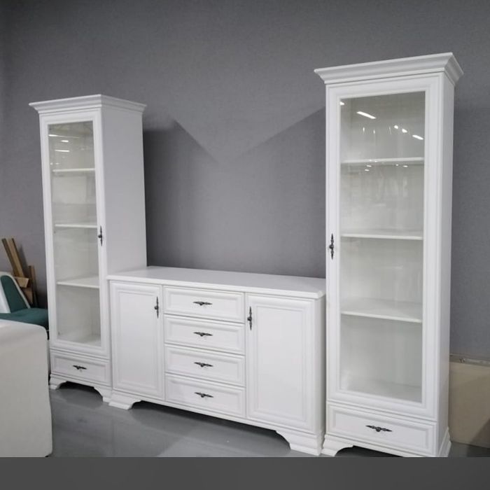 Продам гостиную-стенку для зала. Цена окончательная