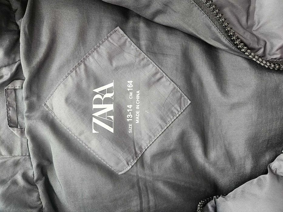 Детски елек на Zara размер 164 13-14г.