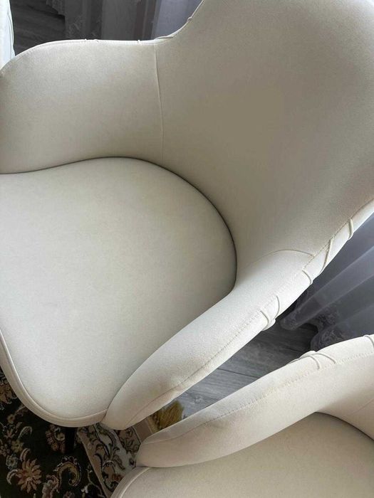 Кресло для гостинной