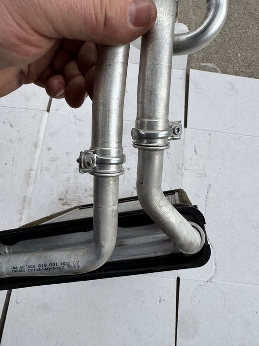 Tevi conducte calorifer radiator habitaclu plansa bord passat b6 b7 cc