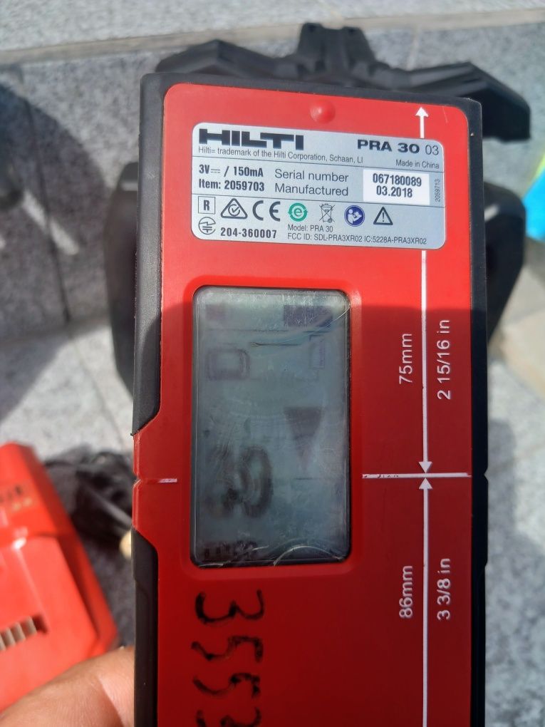Ротационен лазерен нивелир Hilti PR 30-HVS А12