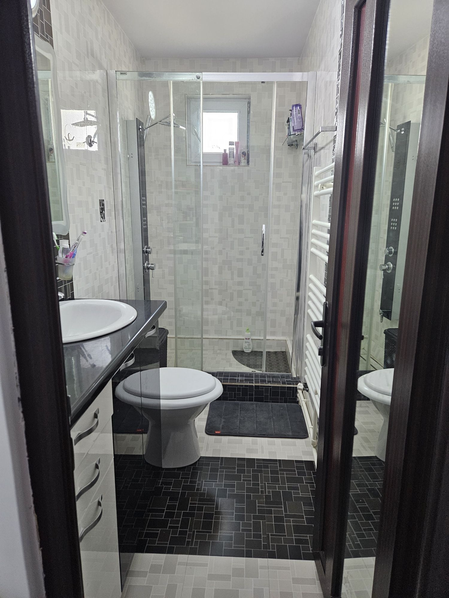 Apartament cu doua camere