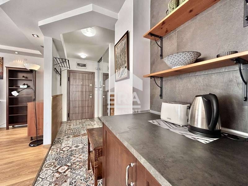 Дава се под наем Тристаен апартамент в София, Стрелбище - 106 кв.м за 900 € - Снимка #5