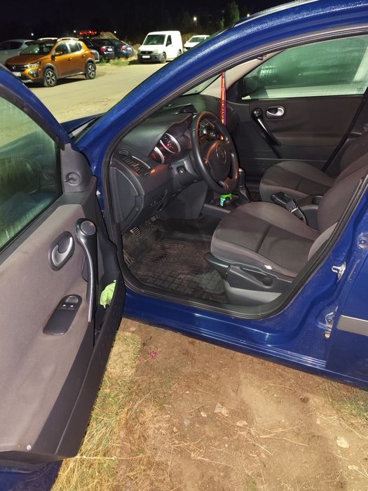 Vând Renault Megane 2