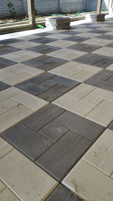 Vând pavele ,borduri ,rigole