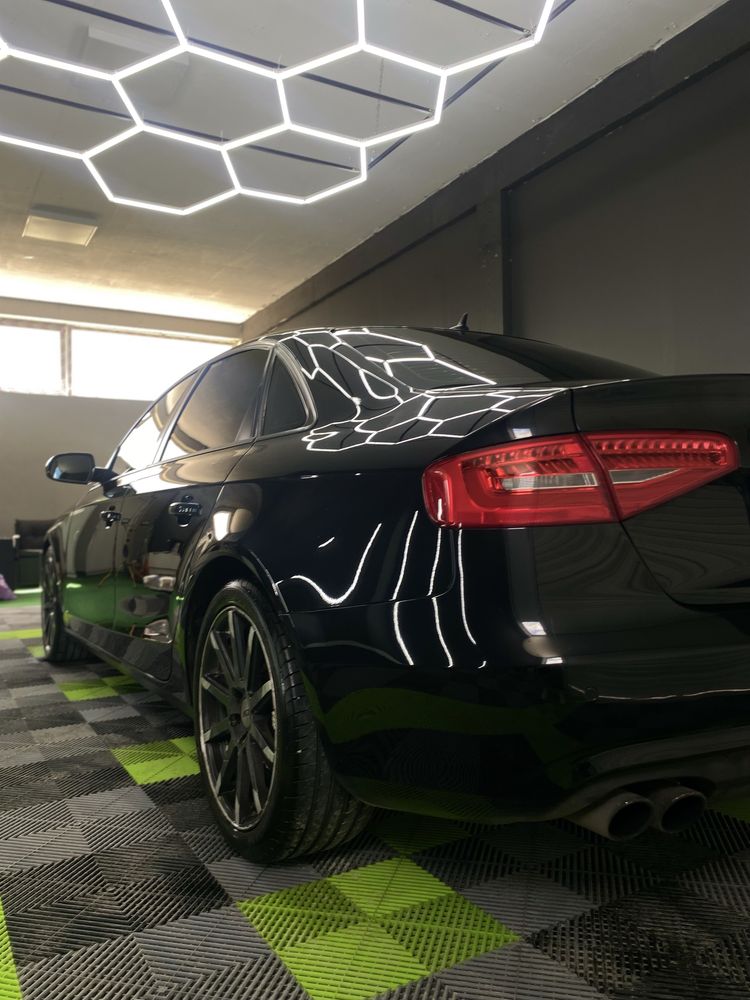 Audi A4 1.8 TFSI