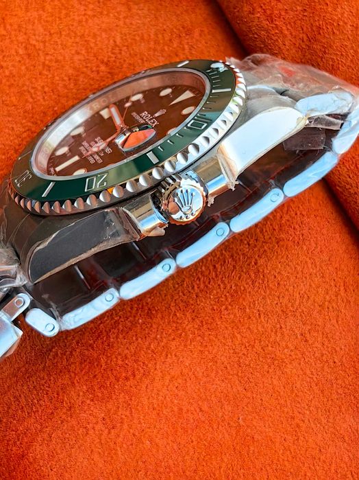 Rolex Submariner Hulk с 3 секунди отклонение