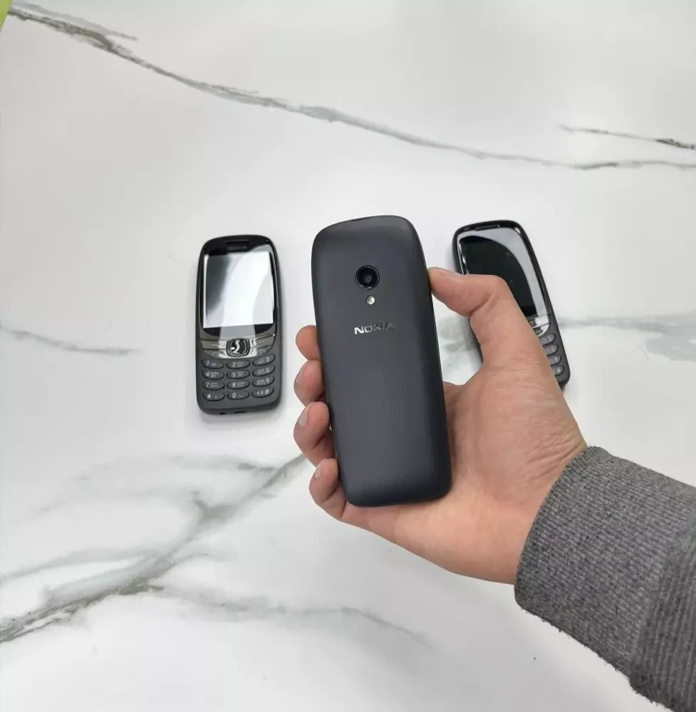 Telefon tugmali Nokia 6310 Dual Sim, kamera bilan