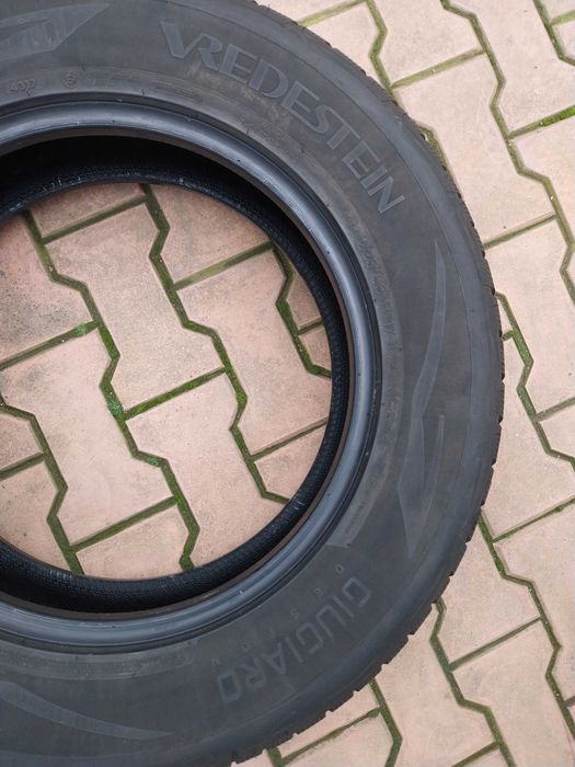 Anvelope iarna (4-buc.) VREDESTEIN  Suv  225/65 R 17 Stare f. buna !