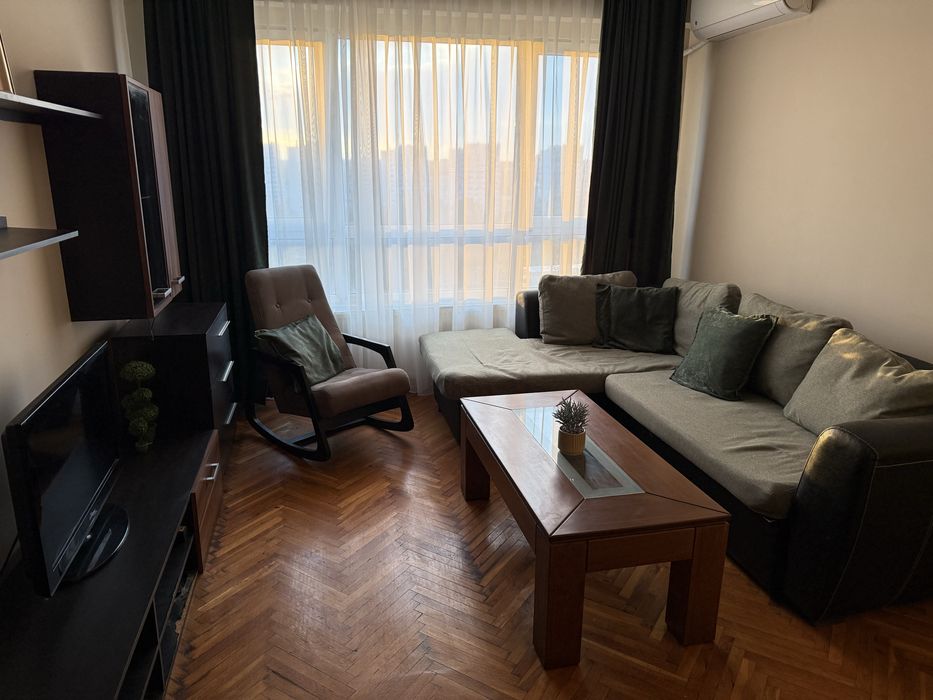 Дава се под наем Тристаен апартамент в Добрич, Дружба 2 - 103 кв.м за 357 € - Снимка #10