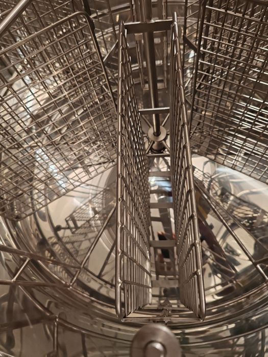 CENTRIFUGĂ apicolă reversibilă 6 rame