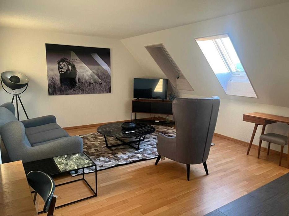 Дава се под наем Двустаен апартамент в София, Център - 56 кв.м за 408 € - Снимка #3