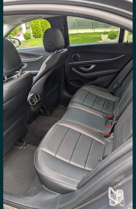 Mercedes E 220 190 HP