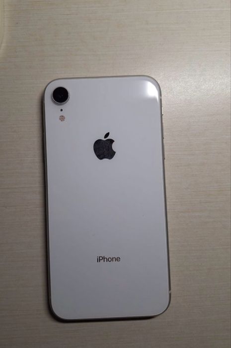 Iphone xr 64 gb продам