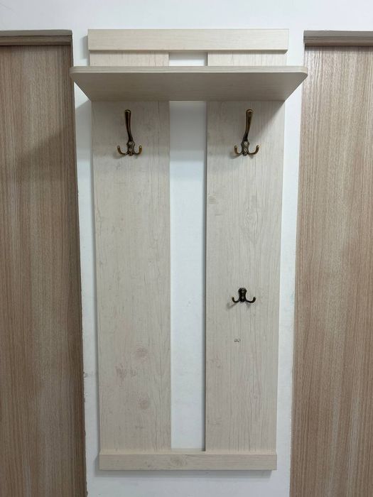 Вешалка настенная прихожая