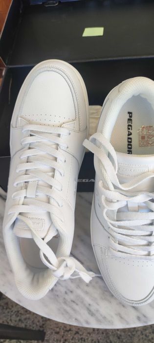 Модерни ортопедични сандали от кожа