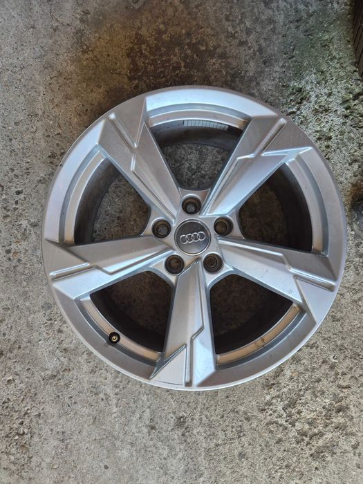 Jante OEM 18`` Audi A6 C8 4K 2019 cod OEM 4K0601025D