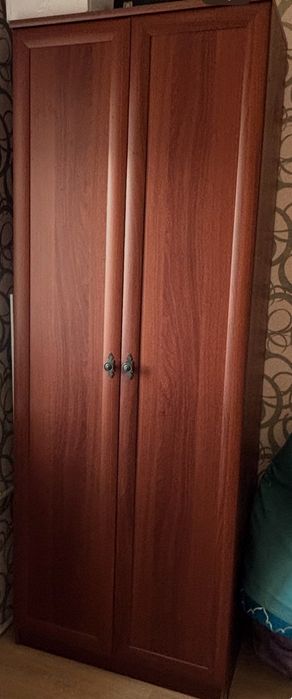 Продается 2-х створчатый шифоньер в отличном состоянии