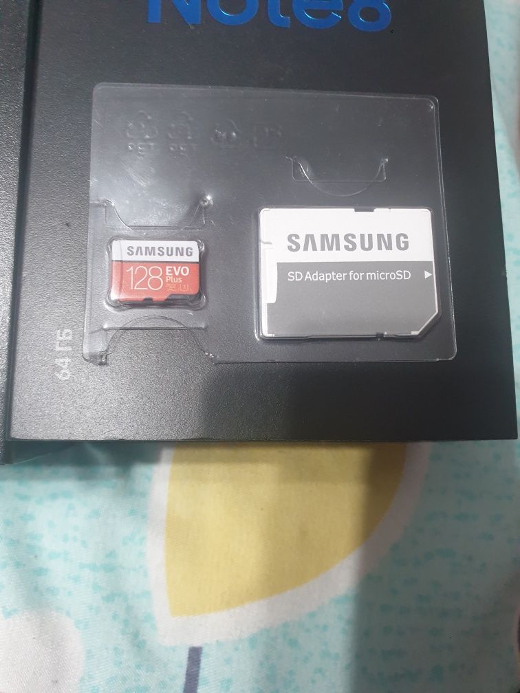 Карта памяти Samsung Evo Plus MB-MC128HA/RU 128Gb