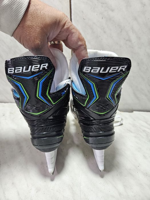 Patine 1036 hochei hockey Bauer XLP  marime 30-31  ( 19,5 cm)