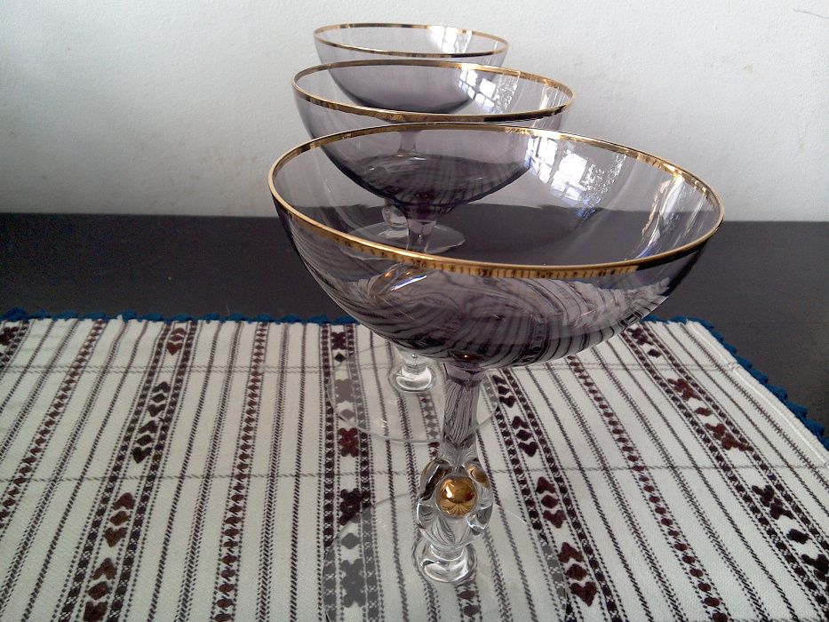 Pahare (cupe) de șampanie, cristal fumuriu cu aur, set complet 6 bucăț