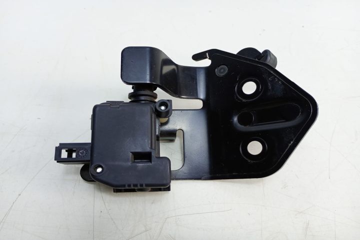 Incuietoare  Portbagaj  1Z0827511C Skoda Octavia a 2-a generatie (fac