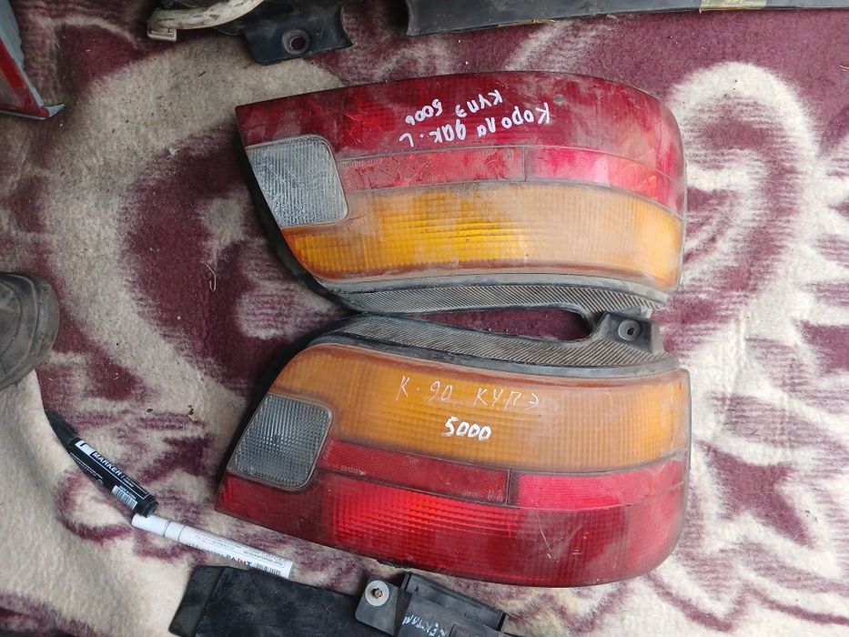 Фонарь Тоета Королла кузов 90 купе