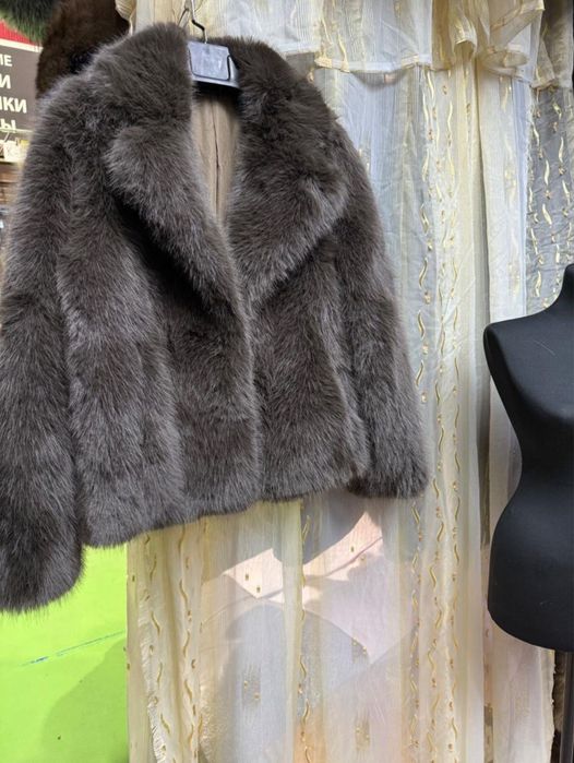 Шубы полушубки женская