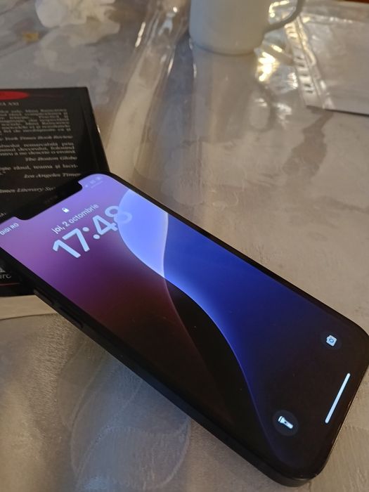 iPhone 12 64 GB 81 sănătate baterie sau schimb cu scuter