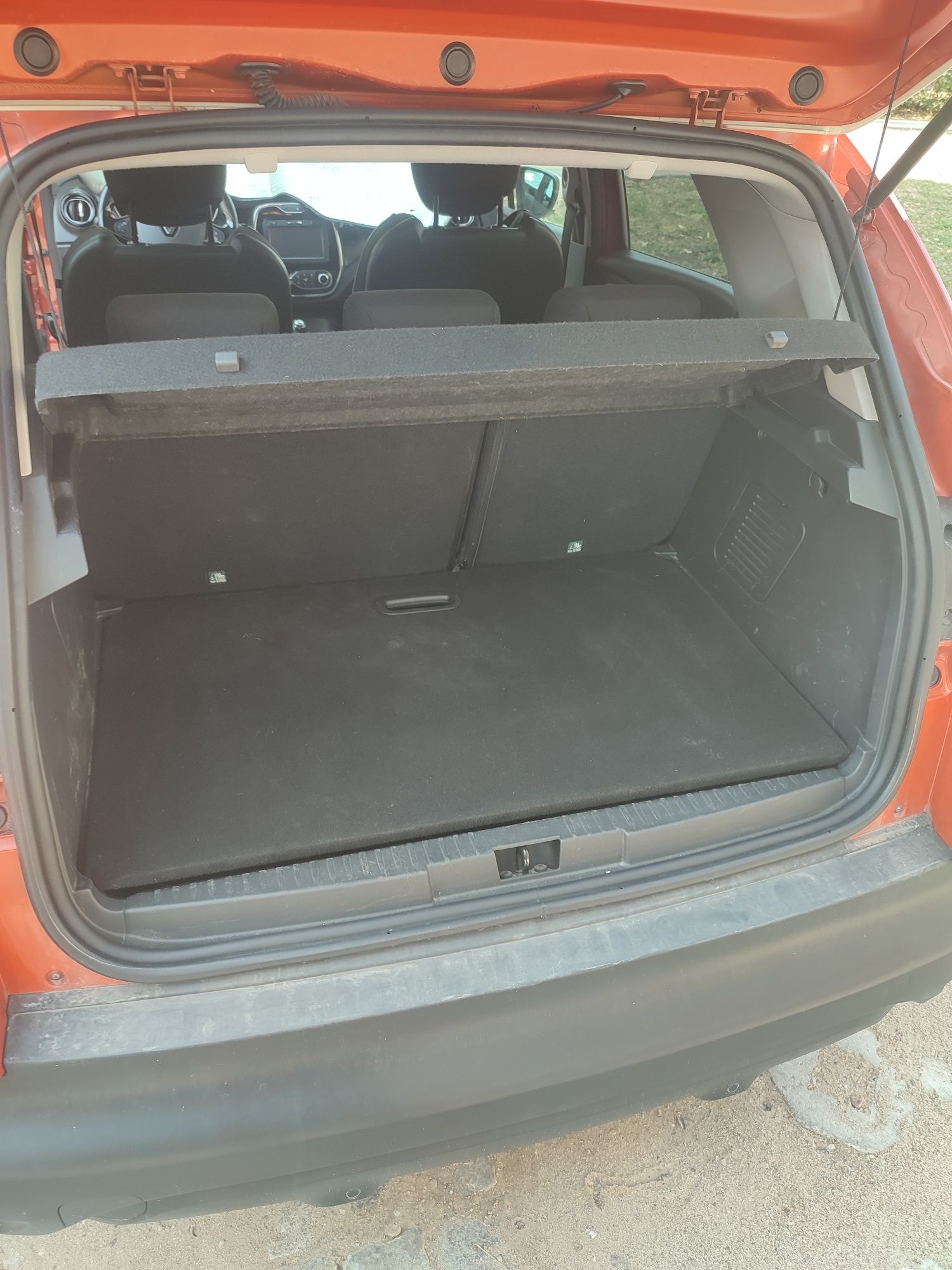 Renault Captur 1.2 Tce бензин
