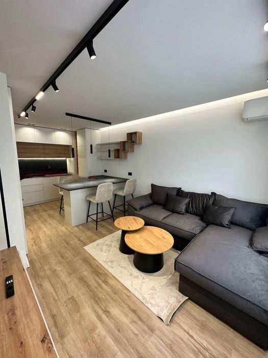 Двустаен апартамент с ПАРКОМЯСТО в ж.к. Малинова долина.