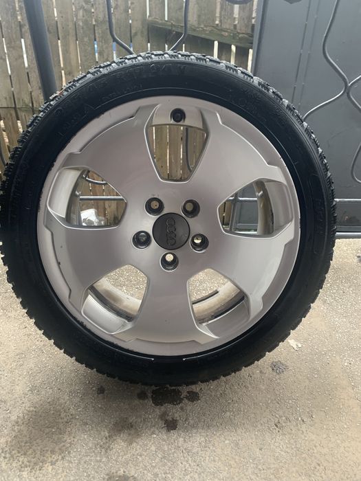 Джанти 17ки с зимни гуми  за Audi,VW,Skoda,