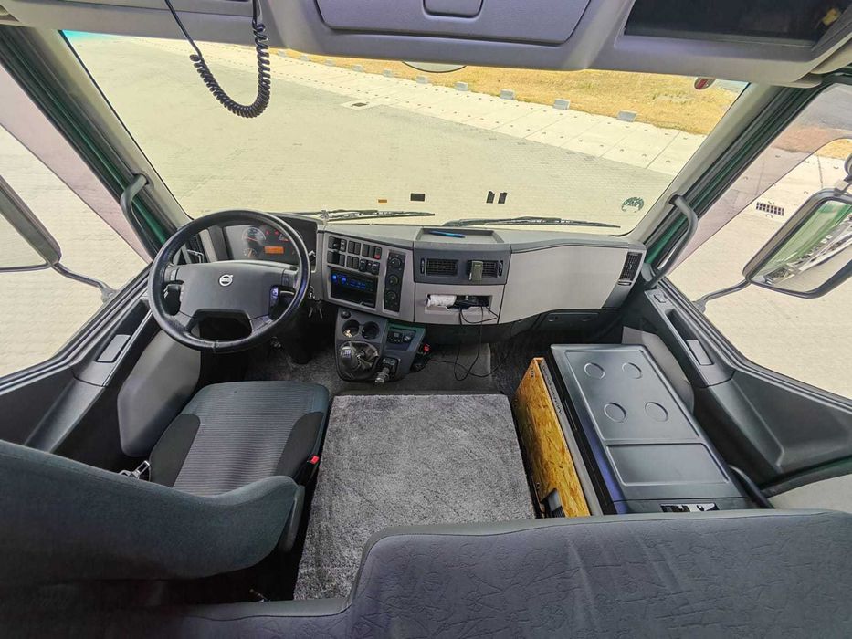 transportor Volvo FL 280 an 2008