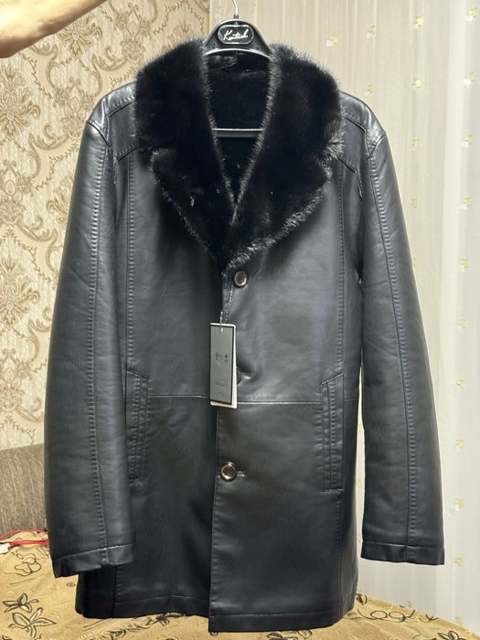 Новая зимняя мужская куртка дубленка