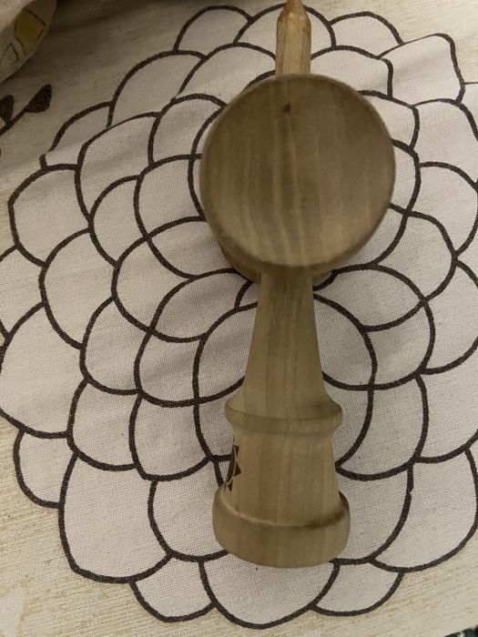 Ken sol up1 cherry pentru kendama