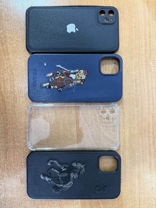 Чехлы на Айфон 11