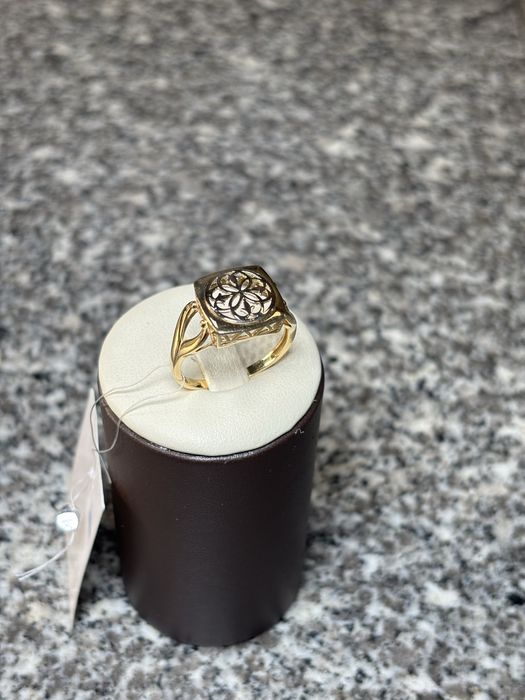 Золотое кольцо 585 проба срочно !!!