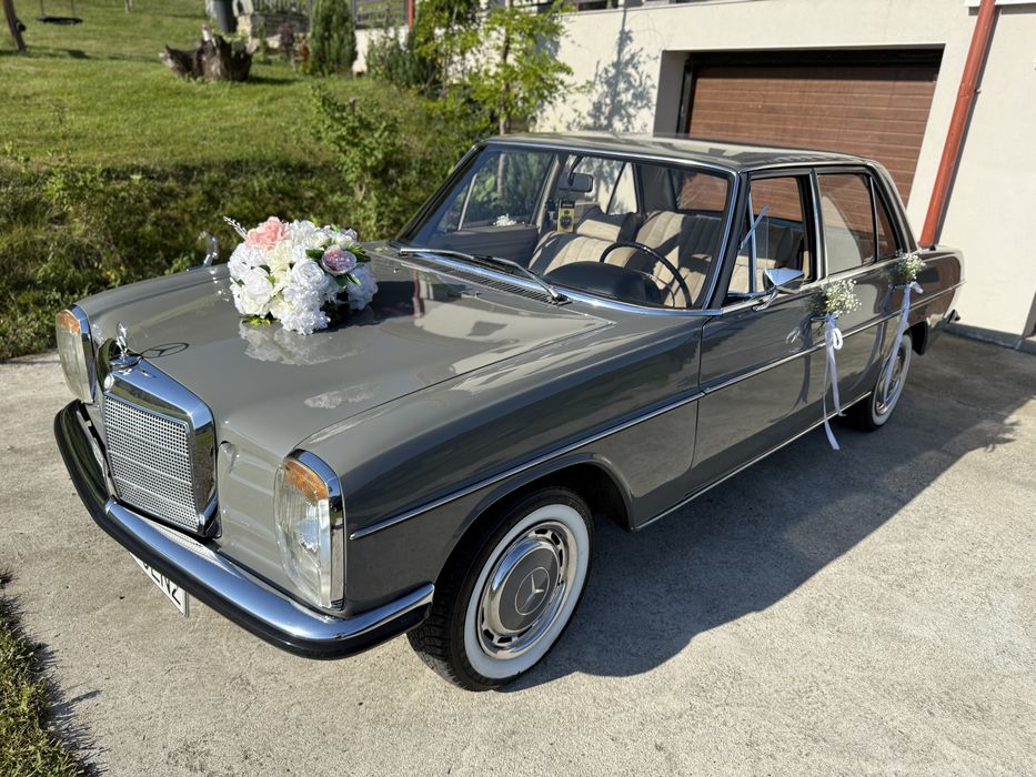 Vind mercedes bot de cal w114 an 1970
