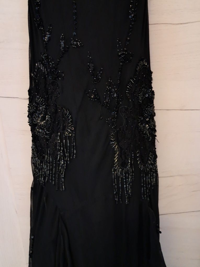Vand rochie de seară mărgele